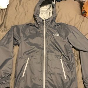 The North Face Rain Jacket Men size Small Gray